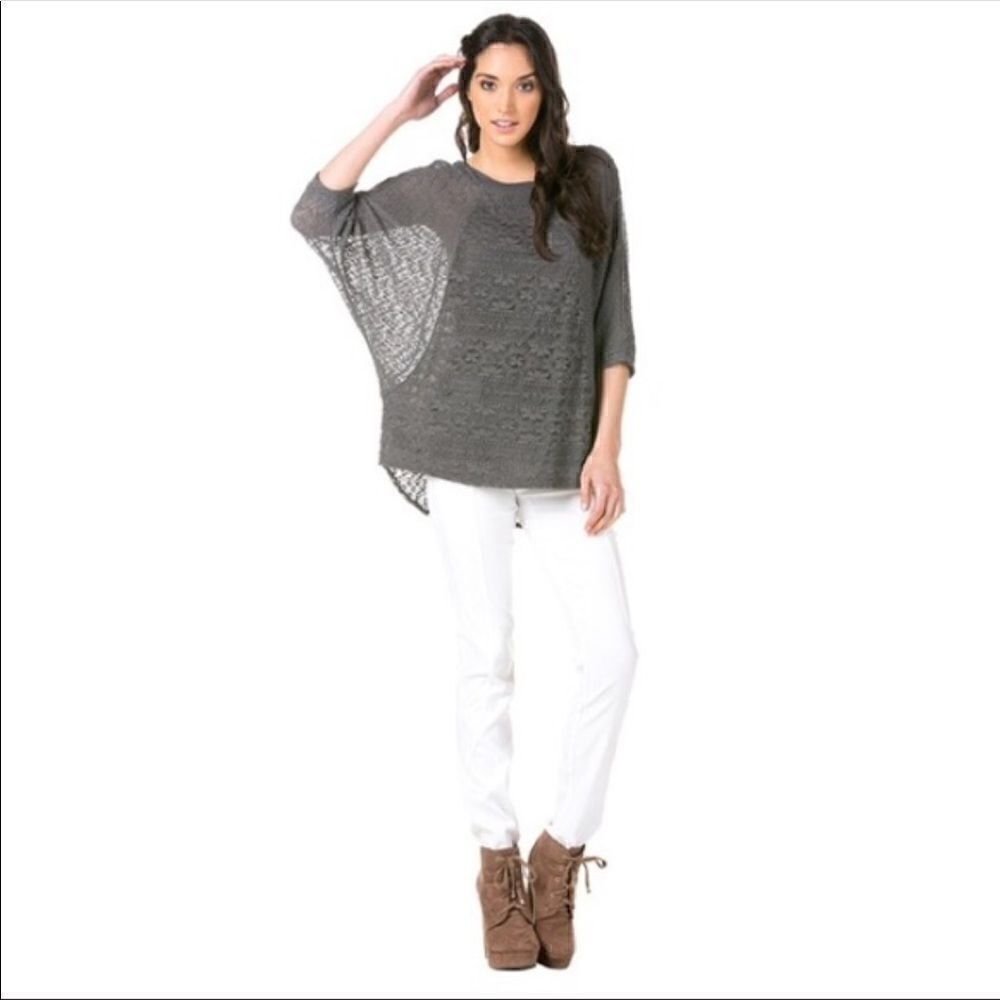 Monoreno Dolman Top  
